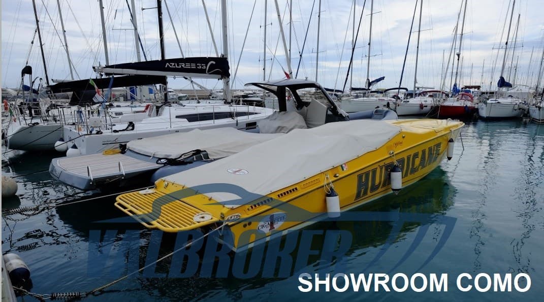 Cigarette R.T. 35' Cafe' Racer - Main View Cigarette R.T. 35' Cafe' Racer - Main View