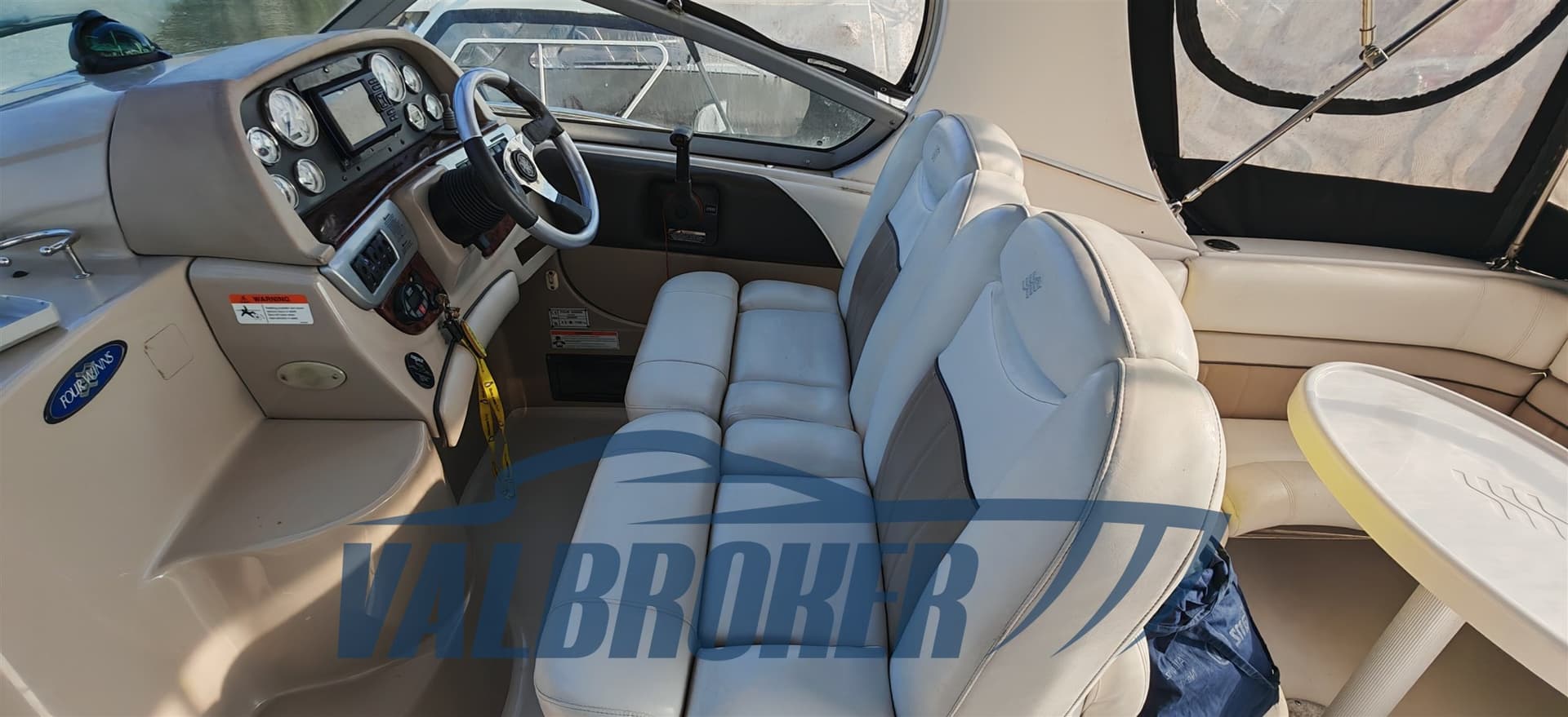Four Winns Vista 278 usato - dettaglio 3