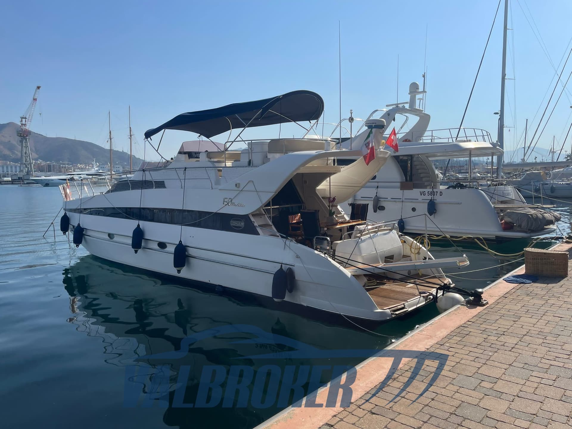 Conam Conam 60 Wide Body - Main View Conam Conam 60 Wide Body - Main View