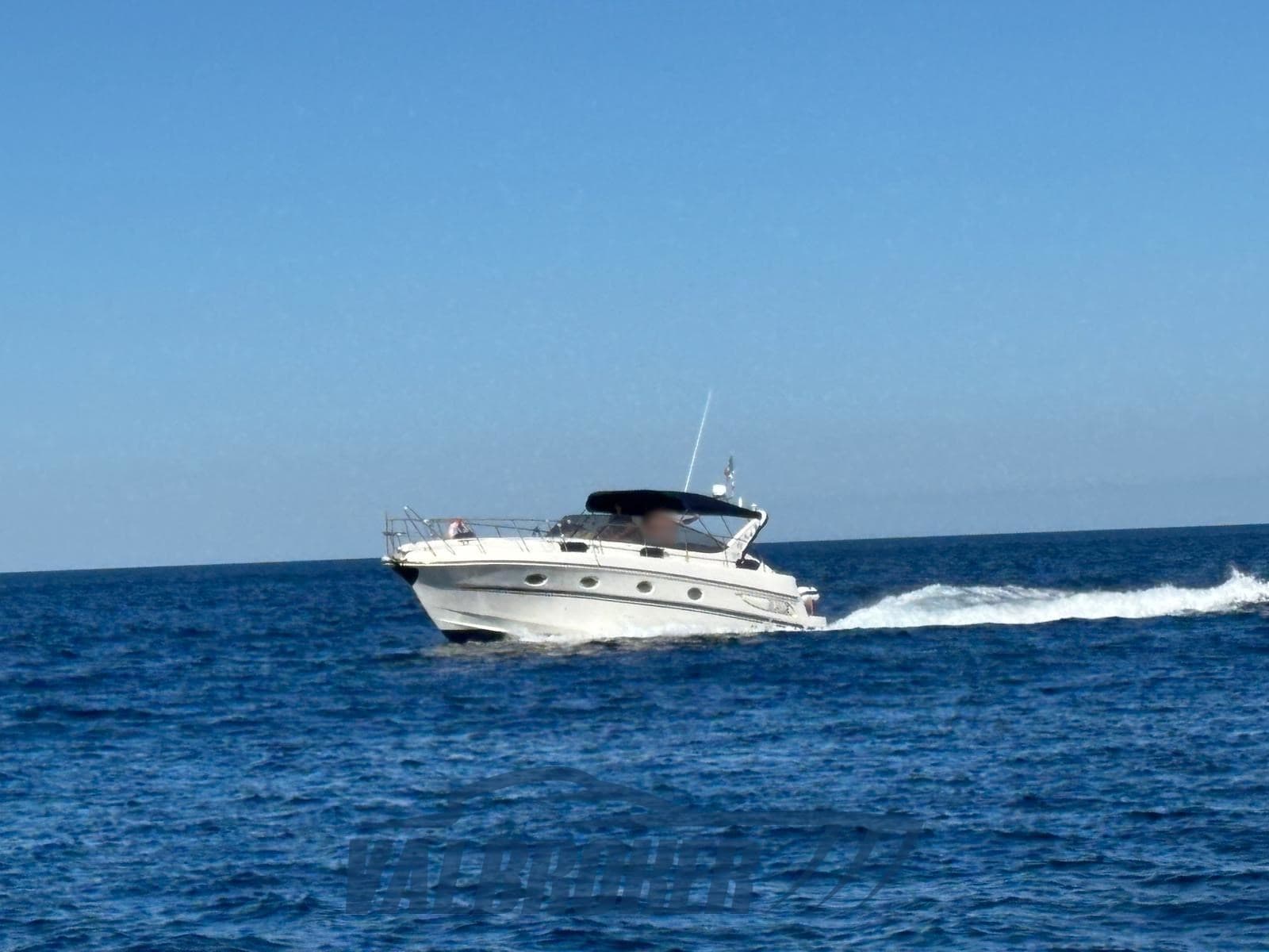 Innovazioni e Progetti Mira 40 - Interior View Innovazioni e Progetti Mira 40 - Interior View