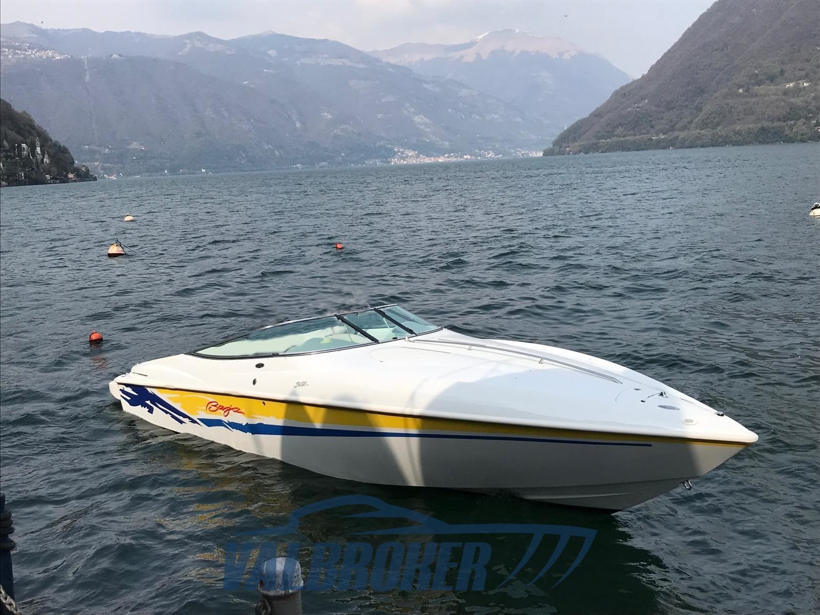 Baja Marine 30 - Main View Baja Marine 30 - Main View