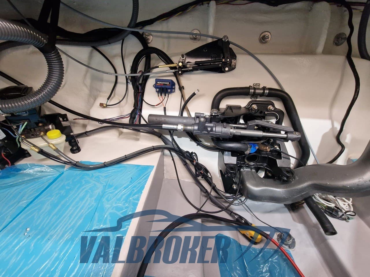 Monterey Boats 250 Cruiser usato - foto hero 30