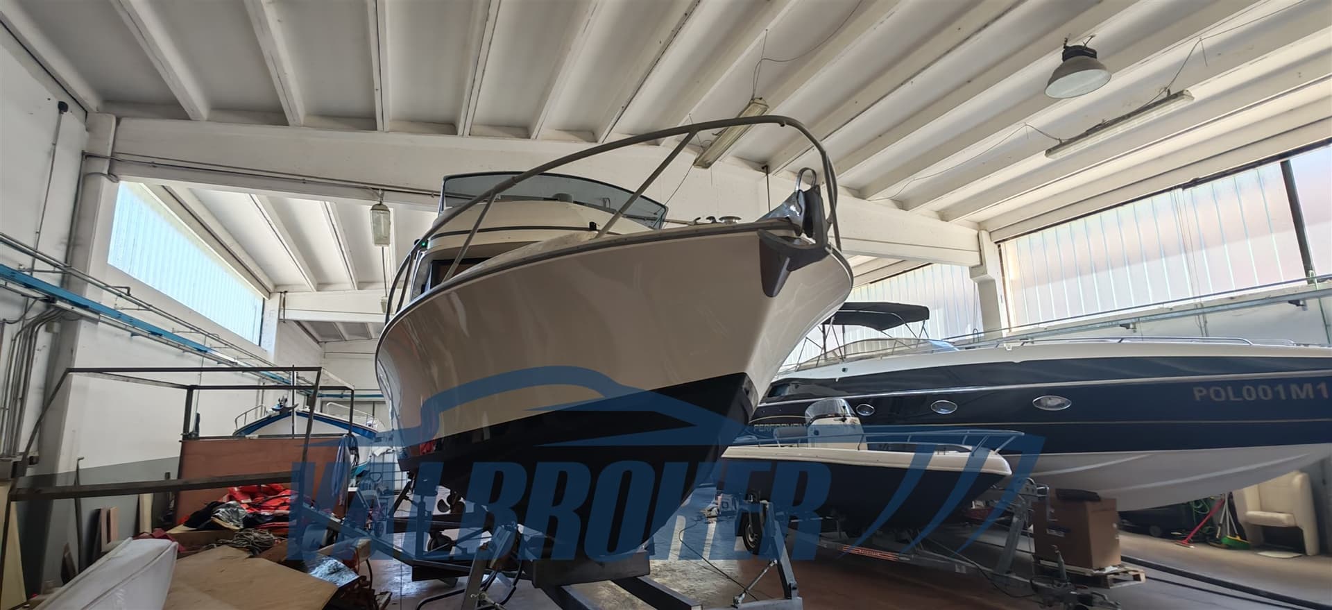 Bertram Yacht 28 Fly used - hero image 12