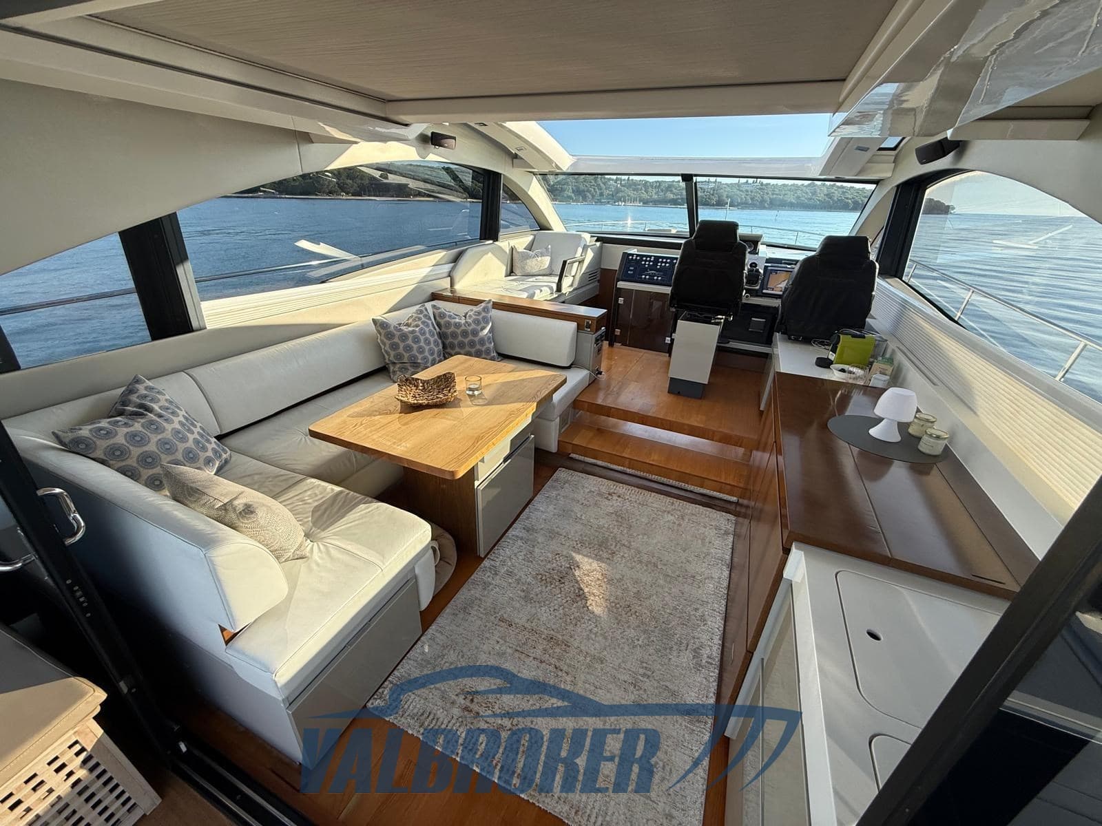 Fairline Targa 58 GT usato - foto hero 40