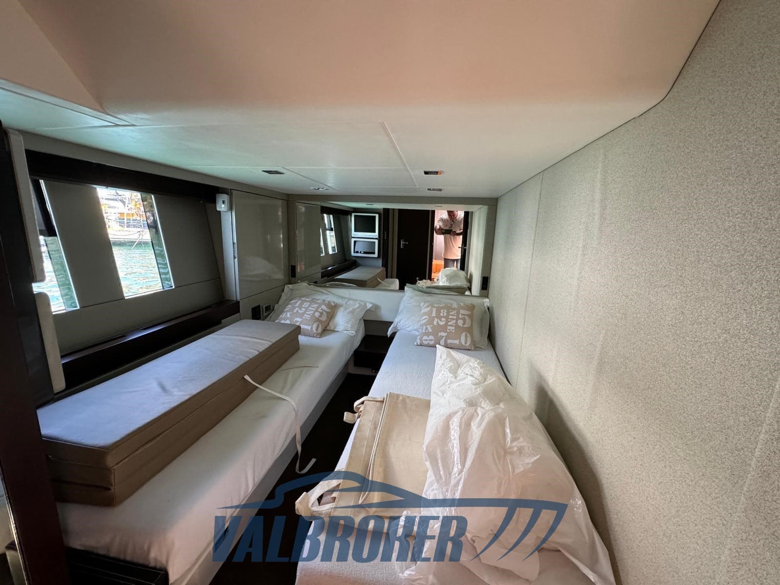 Fairline Targa 58 GT usato - foto hero 16