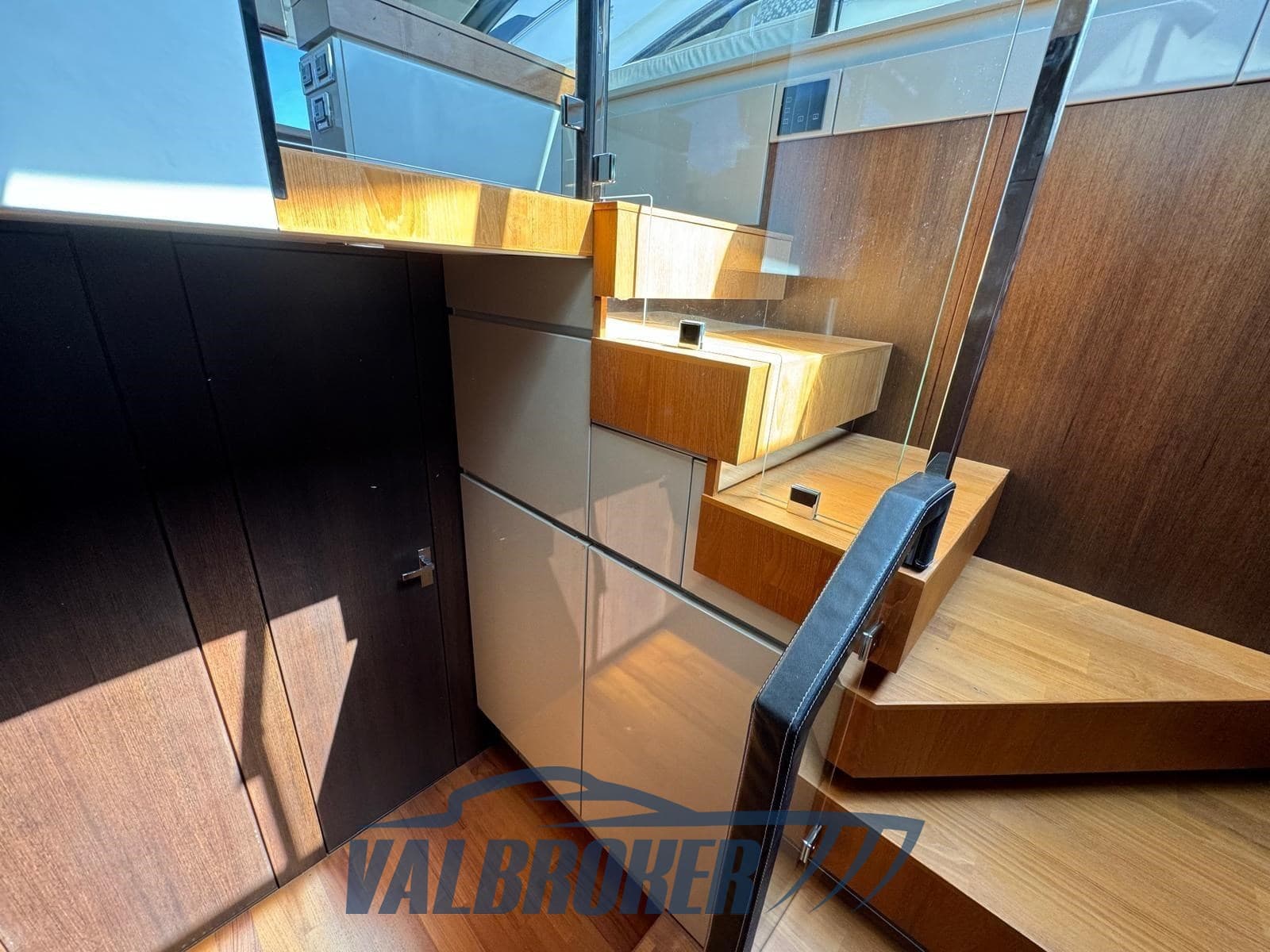 Fairline Targa 58 GT usato - foto hero 11