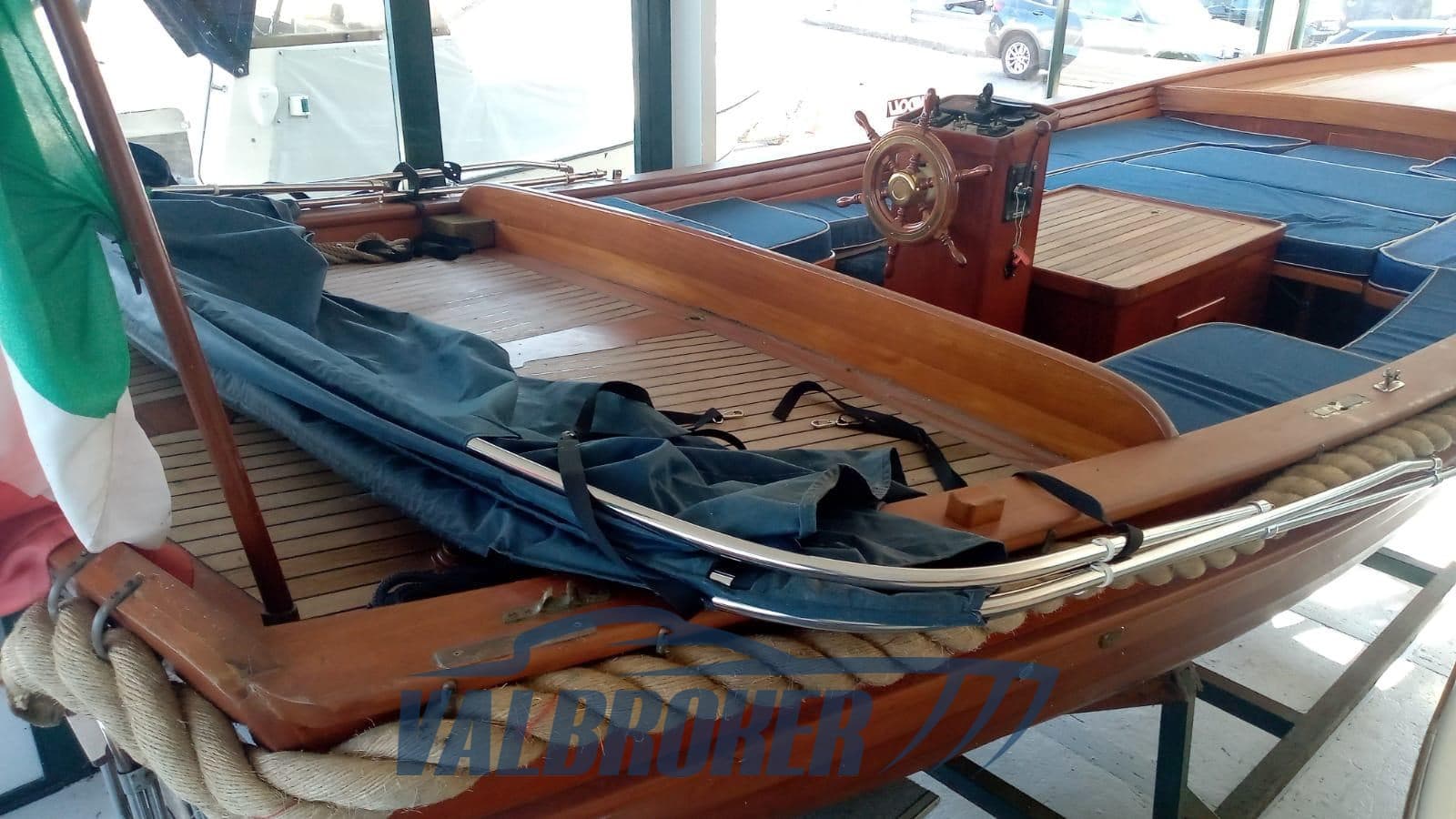 Gozzo in legno usato - foto hero 7