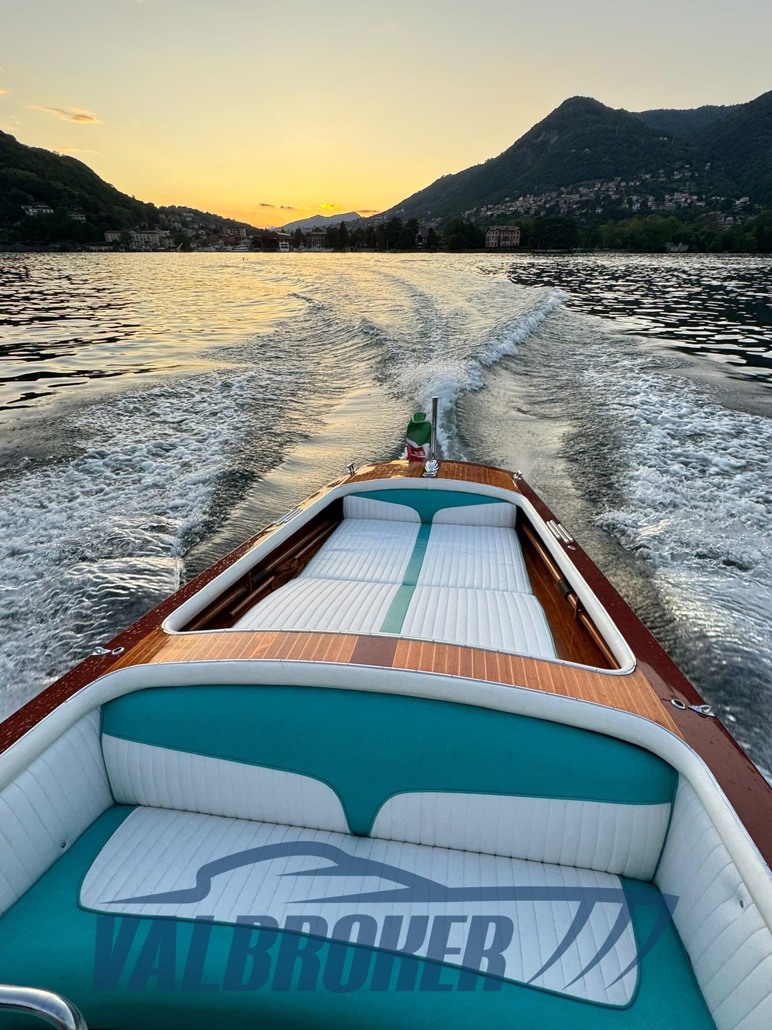 Sebino In Legno - Detail View 1 Sebino In Legno - Detail View 1