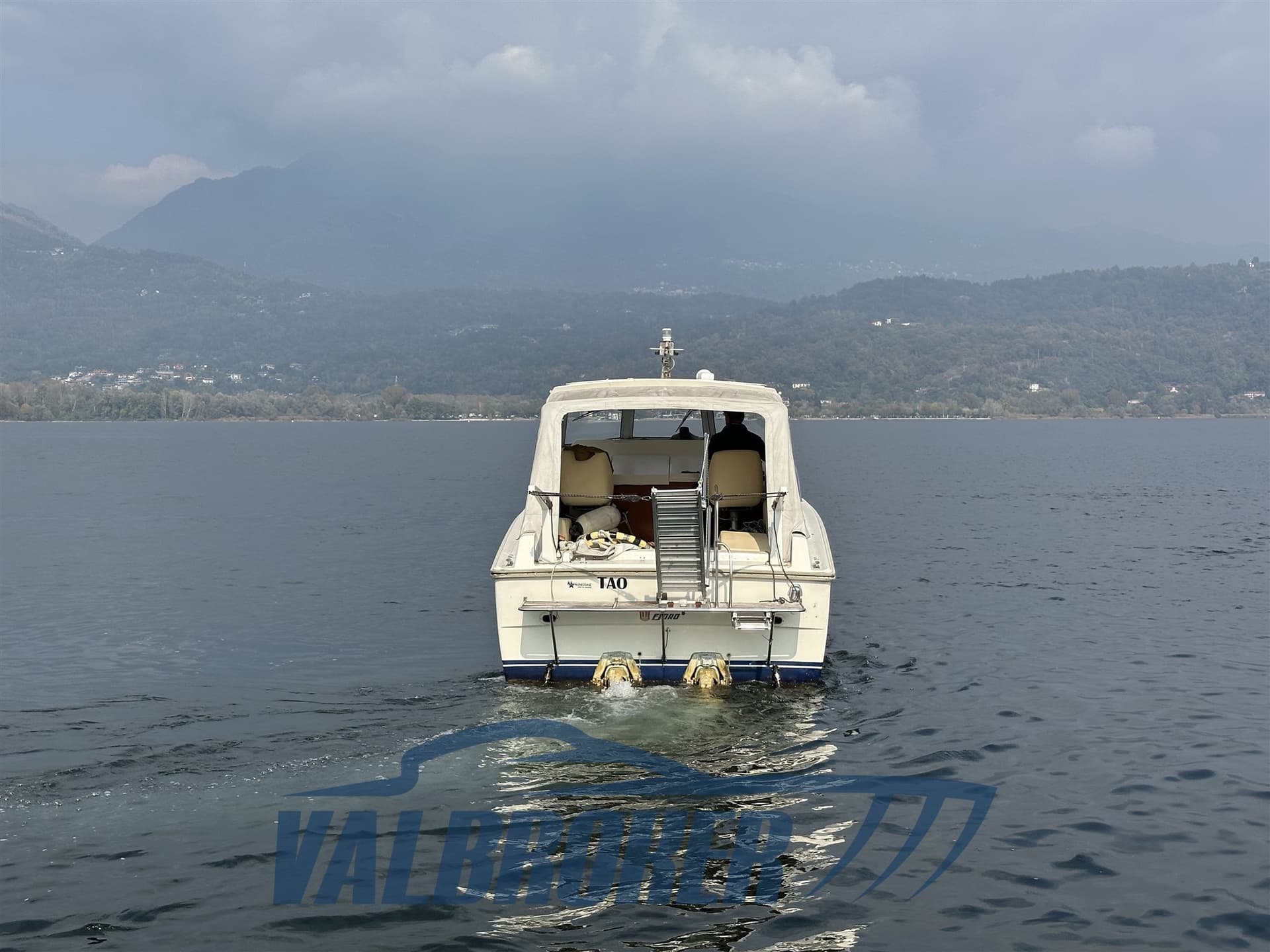 Fjord 32 cabin usato - foto hero 7