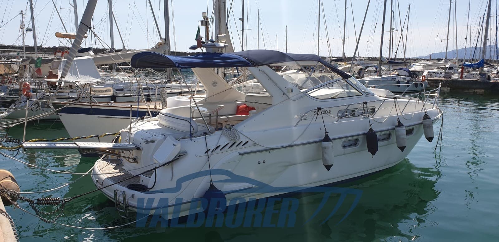 Sealine 360 Ambassador - Main View Sealine 360 Ambassador - Main View