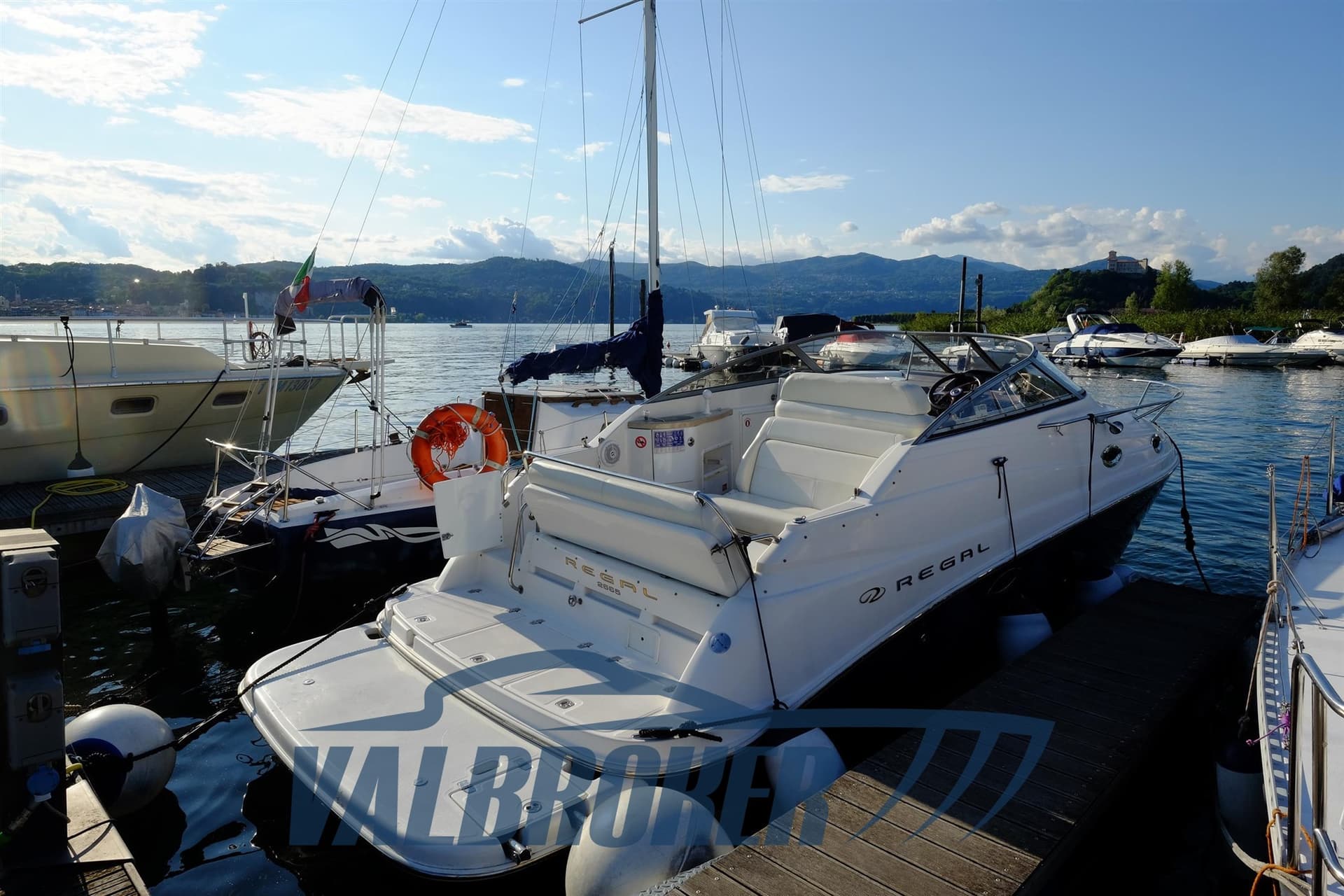 Regal Marine COMMODORE 2665 gebraucht - Hauptbild 28