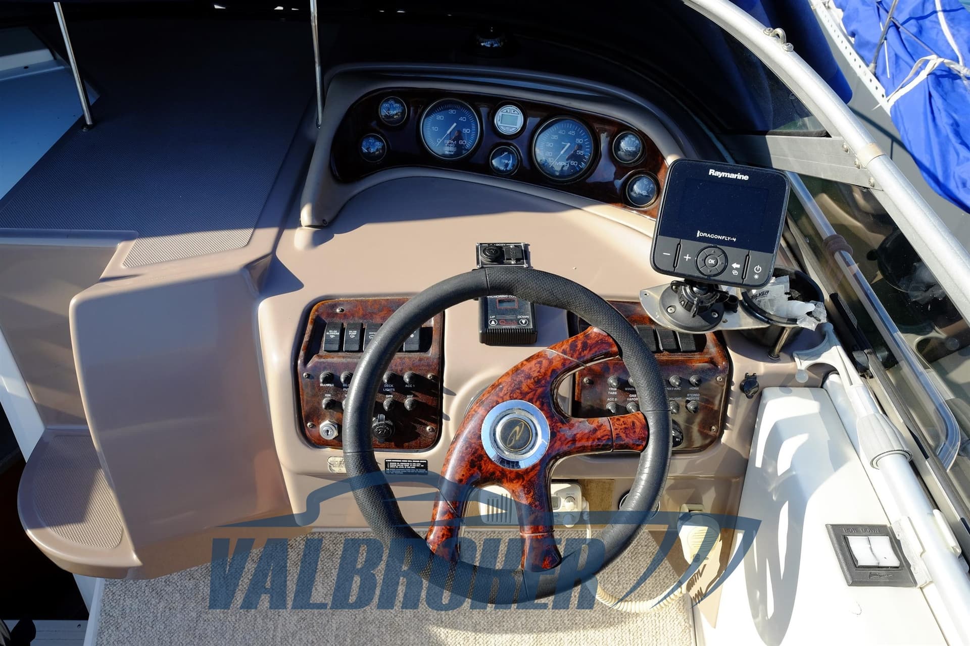 Regal Marine COMMODORE 2665 gebraucht - Hauptbild 9
