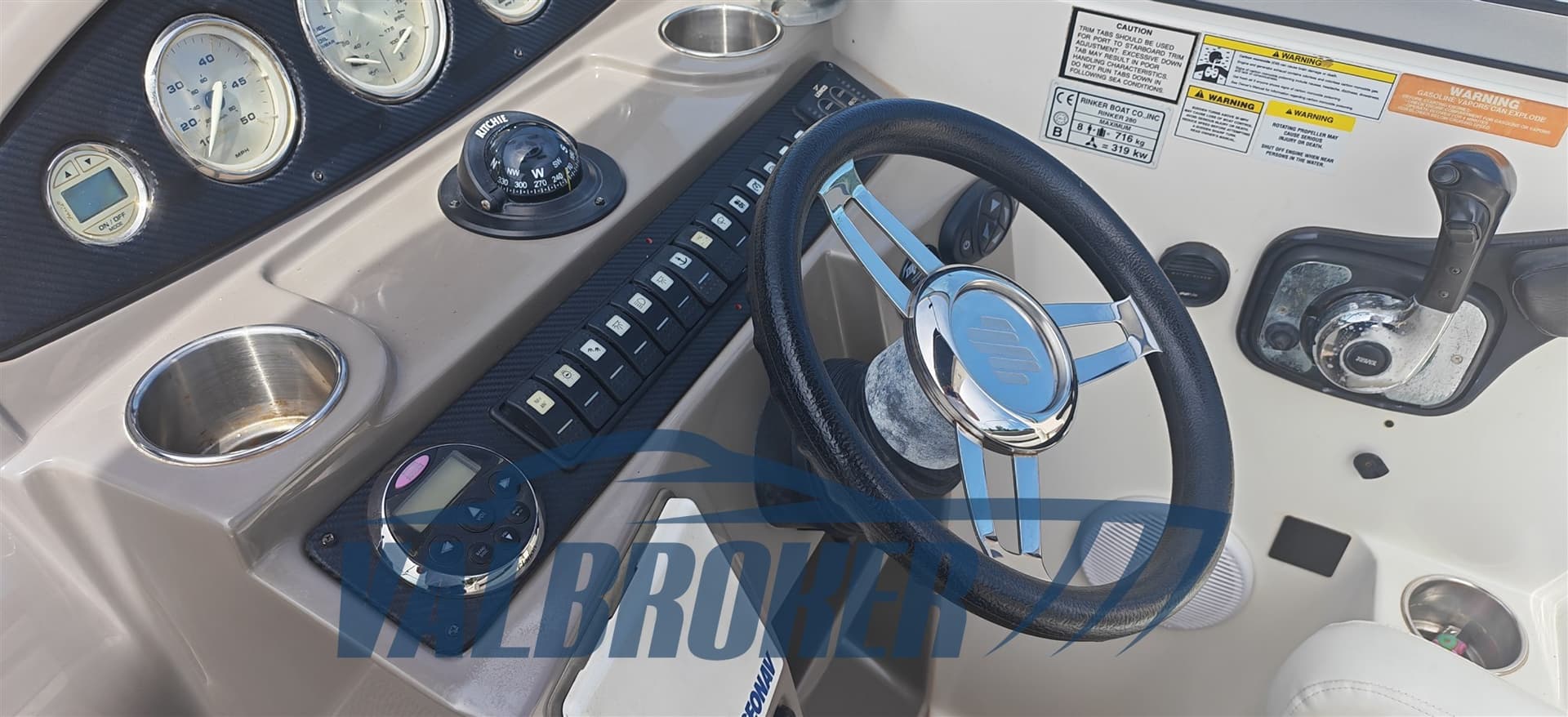 Rinker RINKER 280 usato - foto hero 35