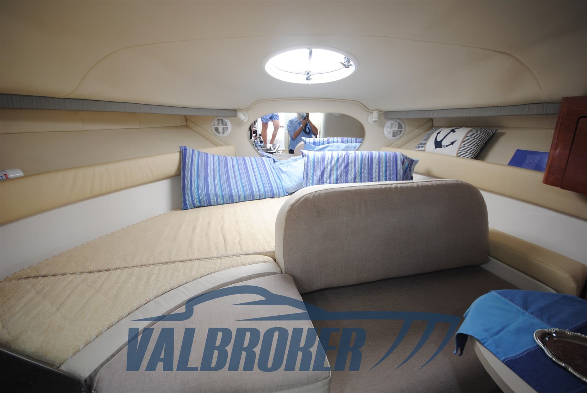 Monterey Boats 282 Cruiser usato - foto hero 27