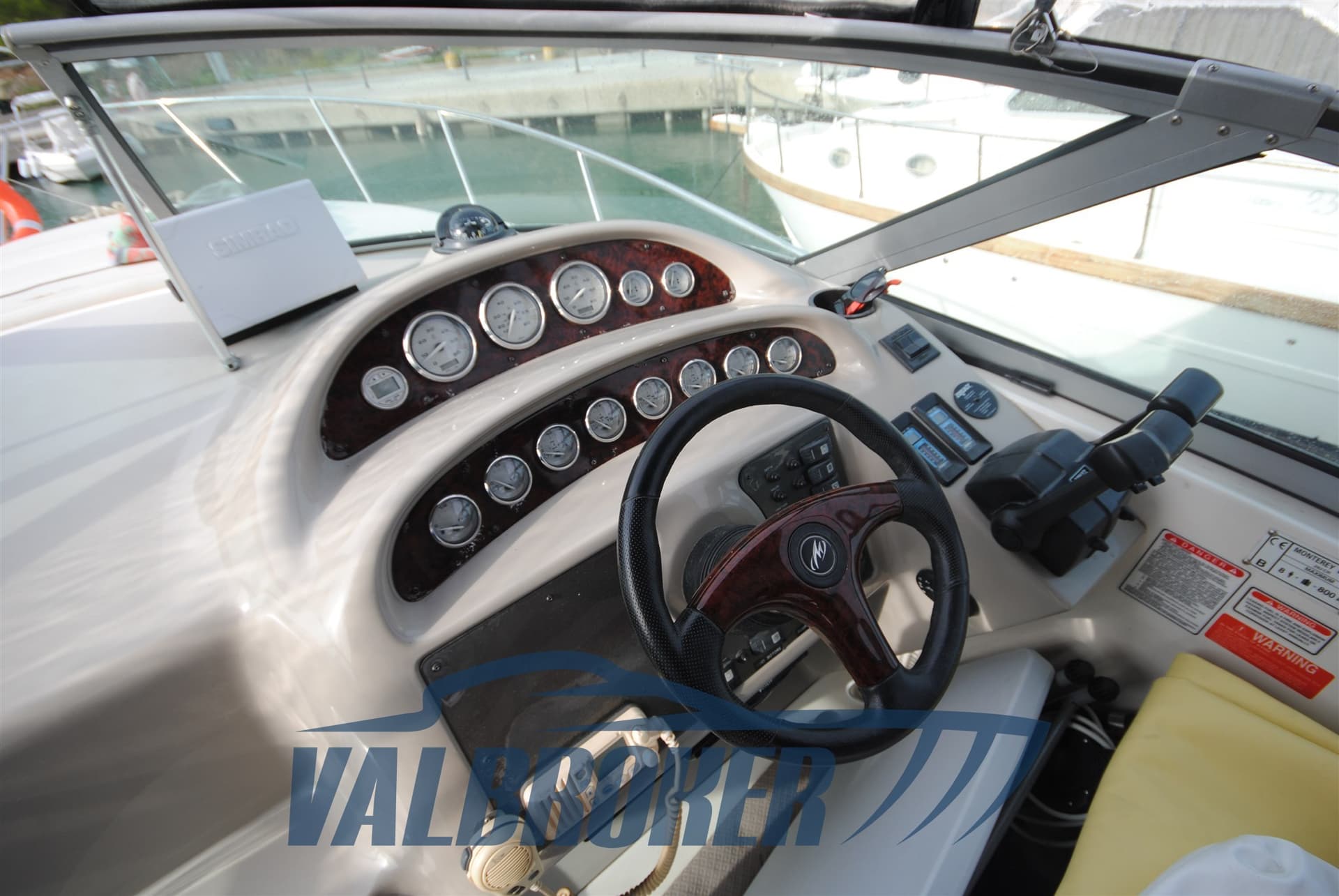 Monterey Boats 282 Cruiser usato - dettaglio 2