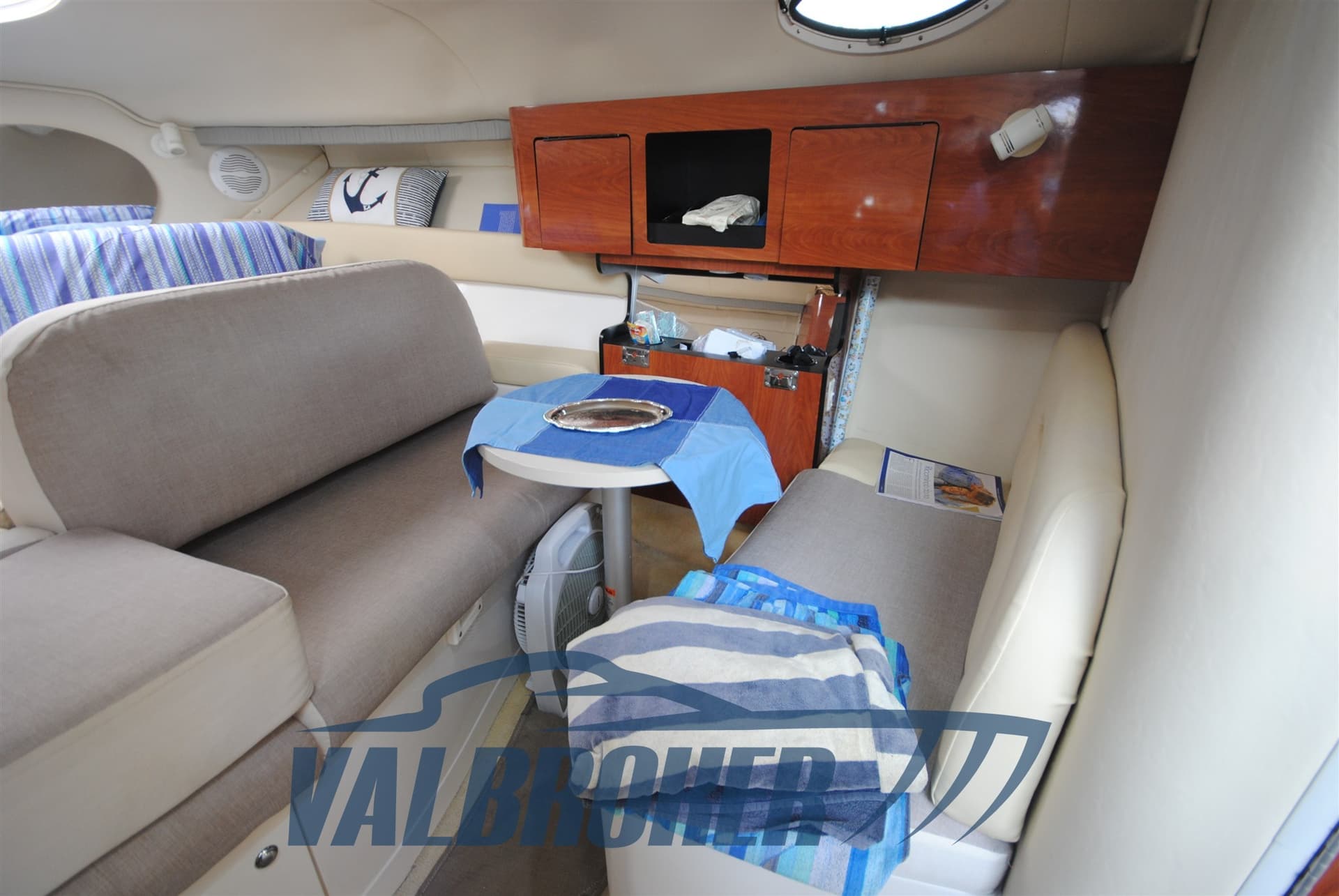 Monterey Boats 282 Cruiser usato - foto hero 11