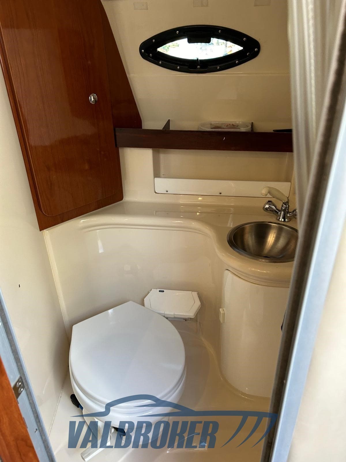 Regal Marine 2665 d'occasion - image hero 15