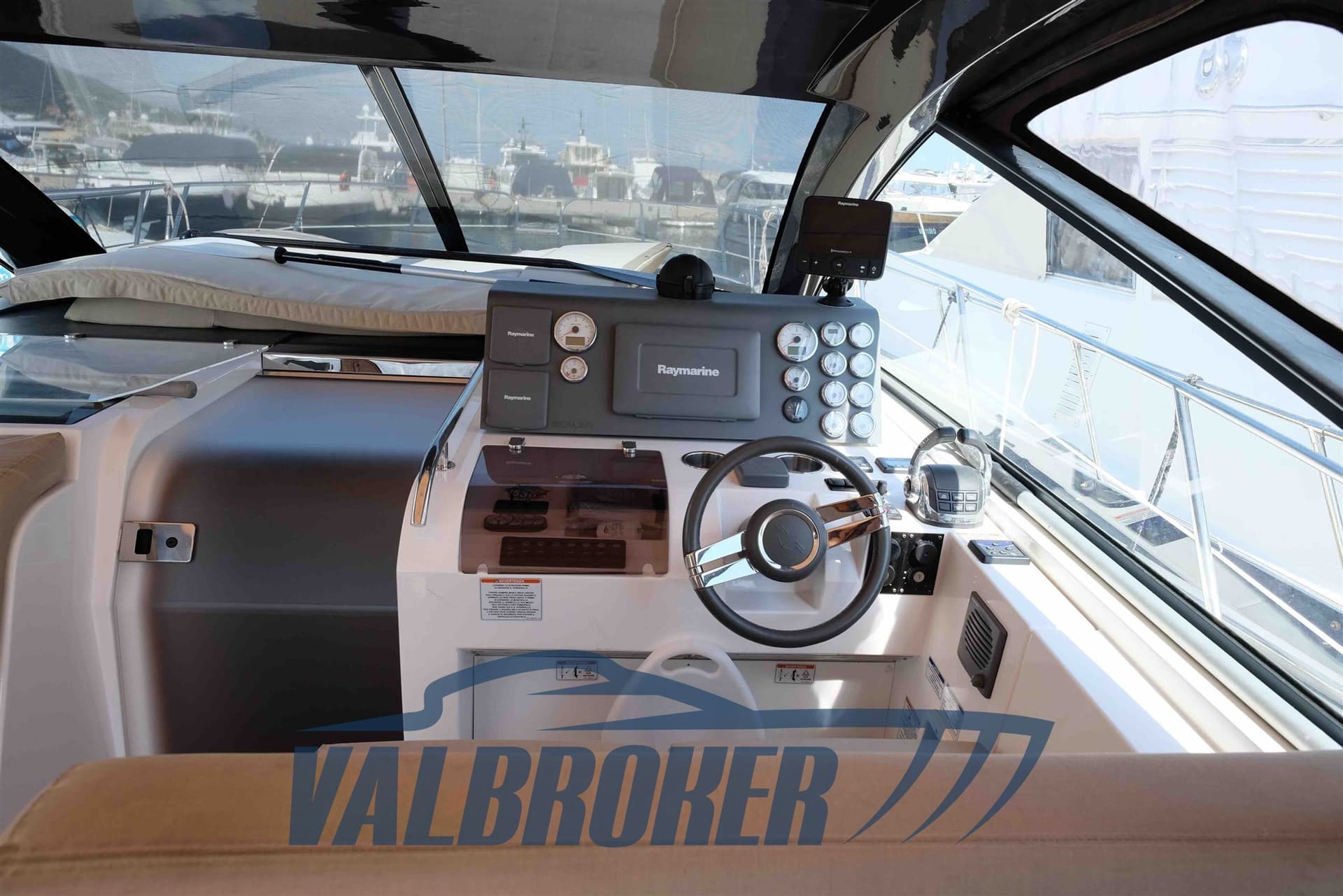 Sealine Sc 35 gebraucht - Detail 2