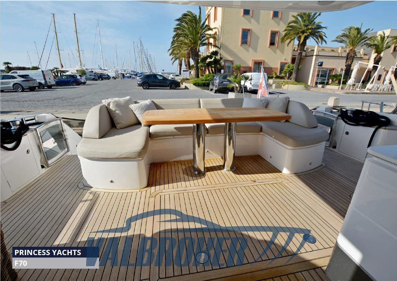 Princess Yachts F70 usato - foto hero 5