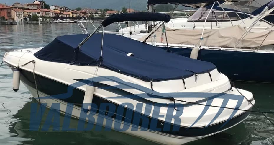 Maxum Marine 2300 Sc used - detail 3