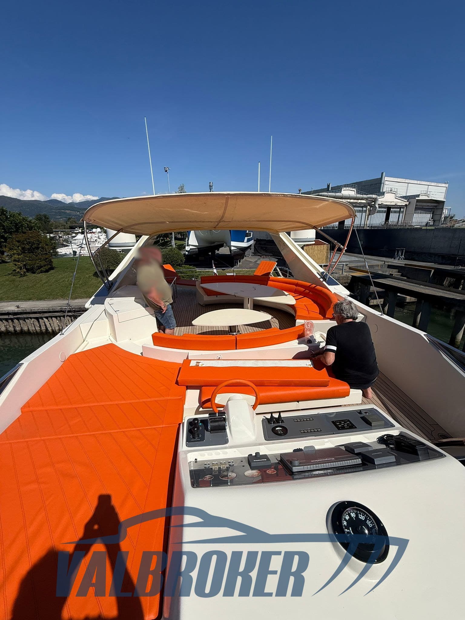Riva 85 Opera usato - foto hero 3