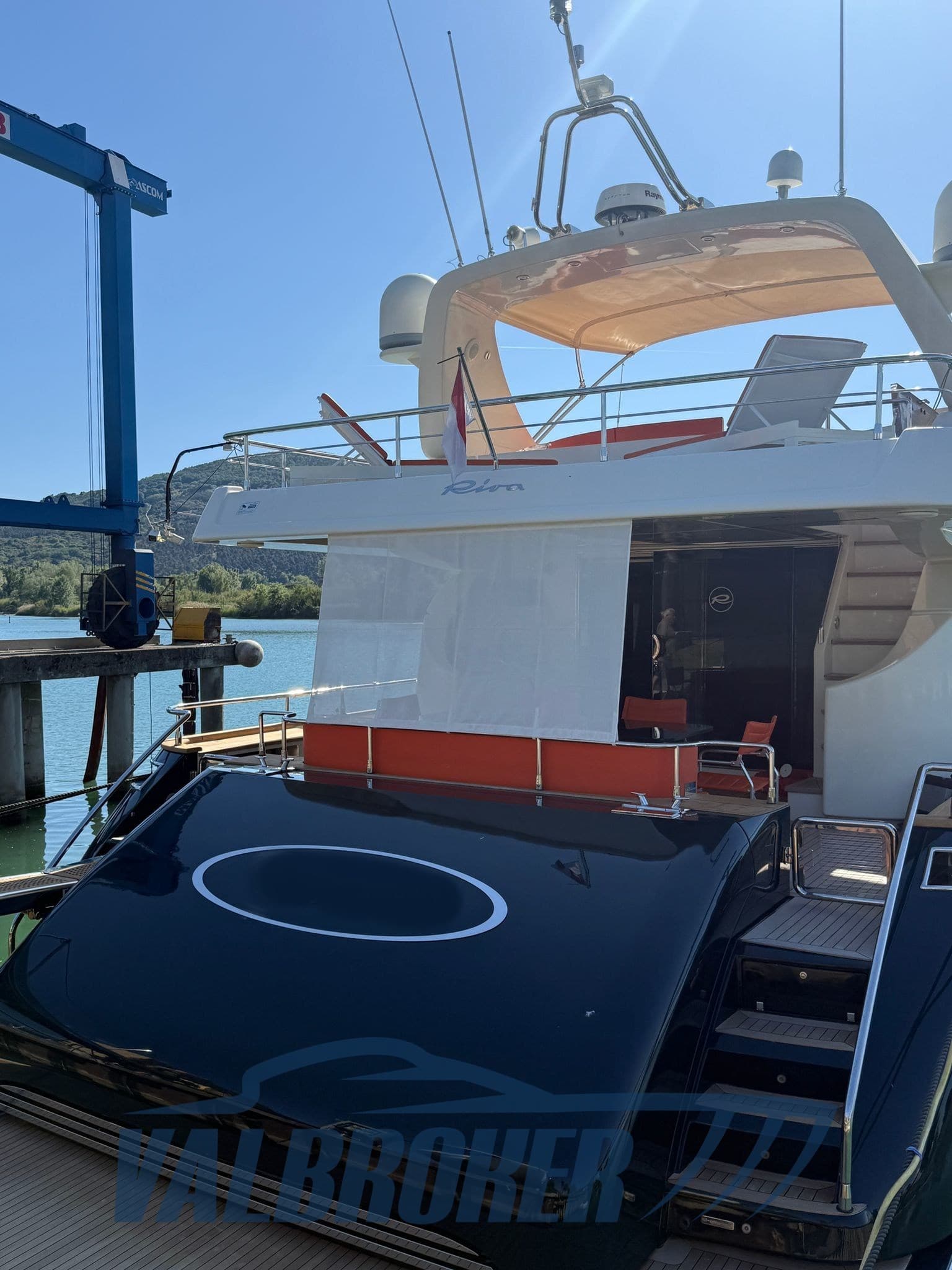 Riva 85 Opera usato - foto hero 26