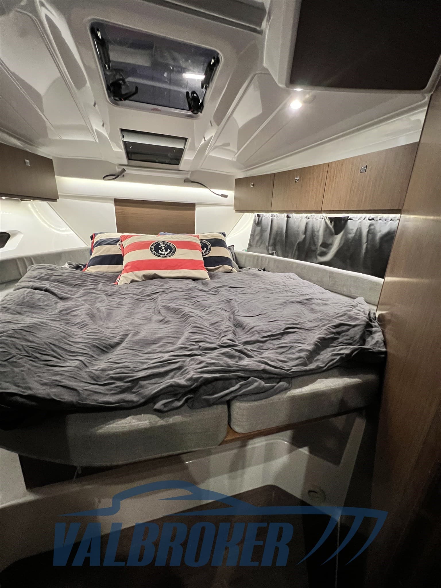 Beneteau Antares 9 d'occasion - image hero 15
