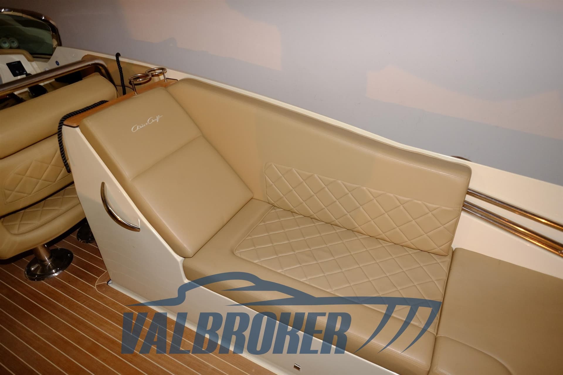 Chris Craft CORSAIR 32 used - hero image 17