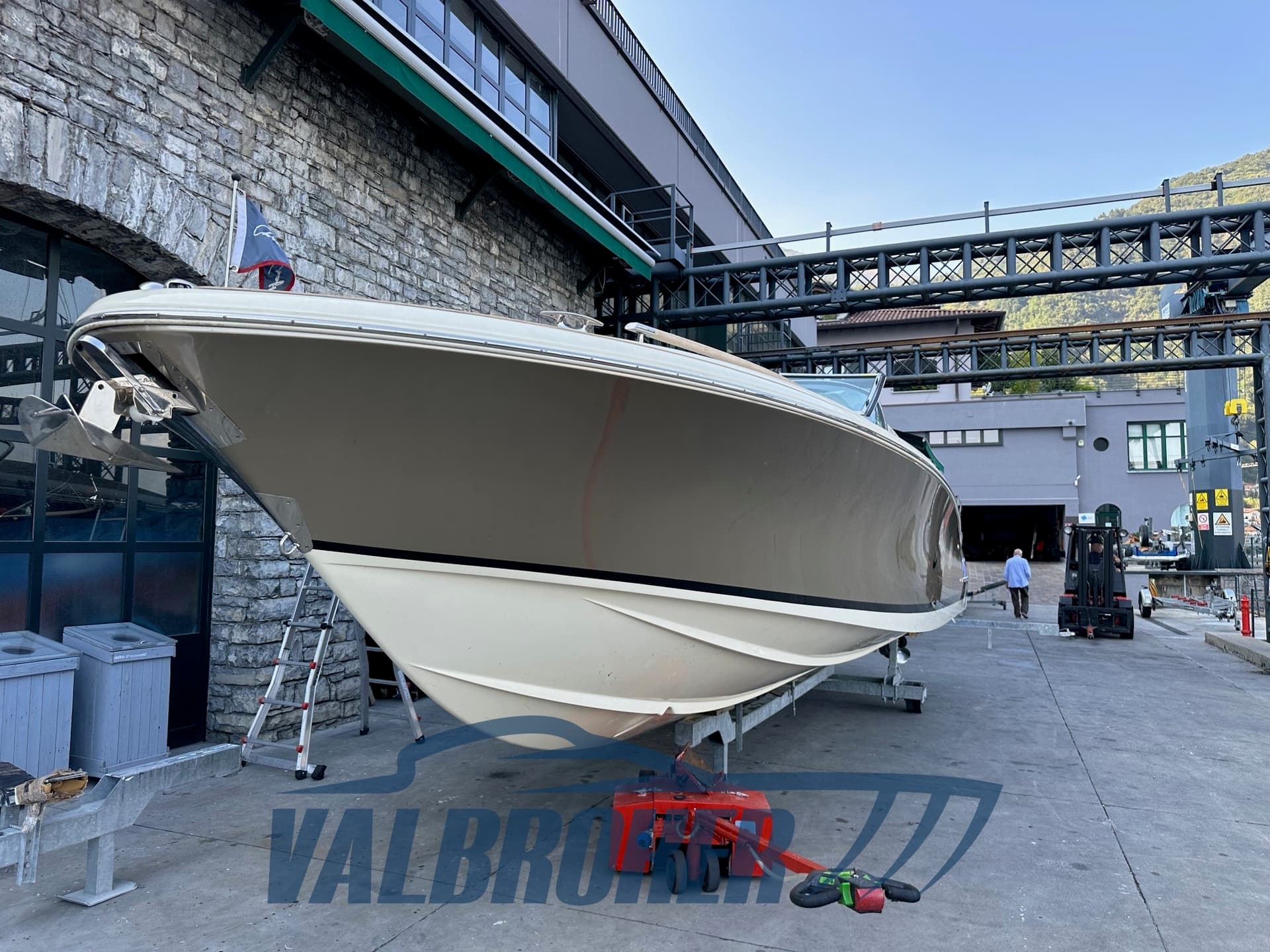 Chris Craft Corsair 32 gebraucht - Detail 3