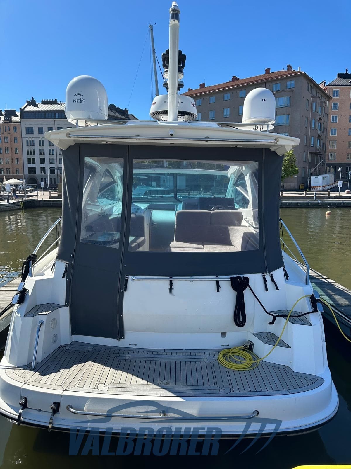 Sealine Sc 38 - Interior View Sealine Sc 38 - Interior View