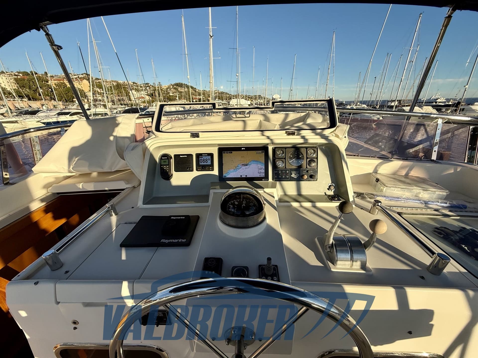 Selene Yachts 47 Ocean Trawler d'occasion - image hero 28