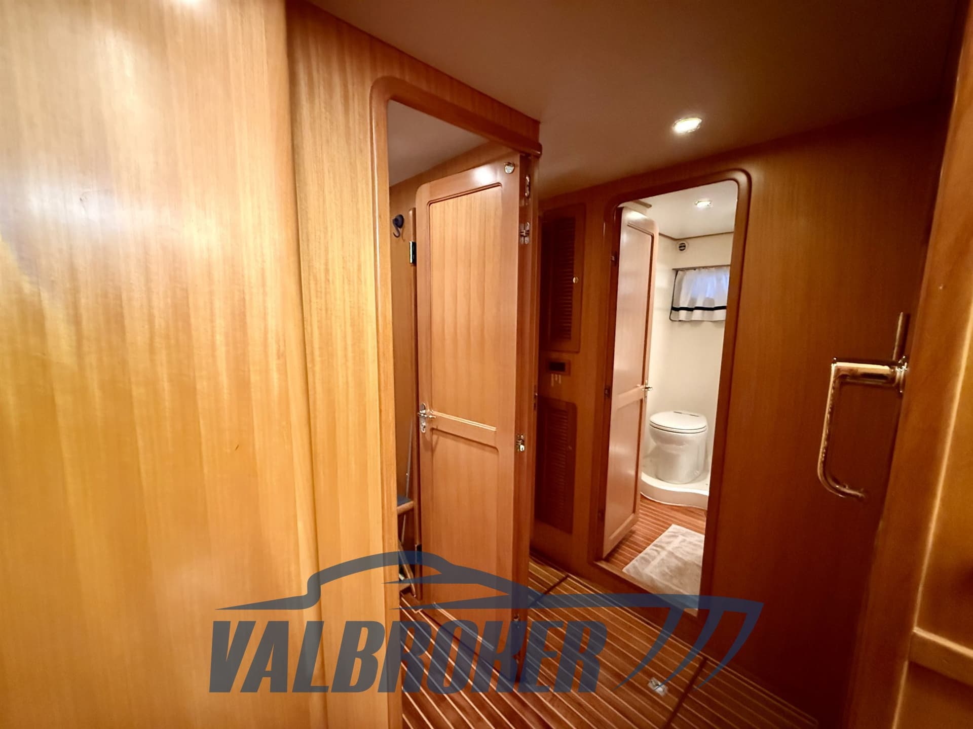 Selene Yachts 47 Ocean Trawler d'occasion - image hero 17