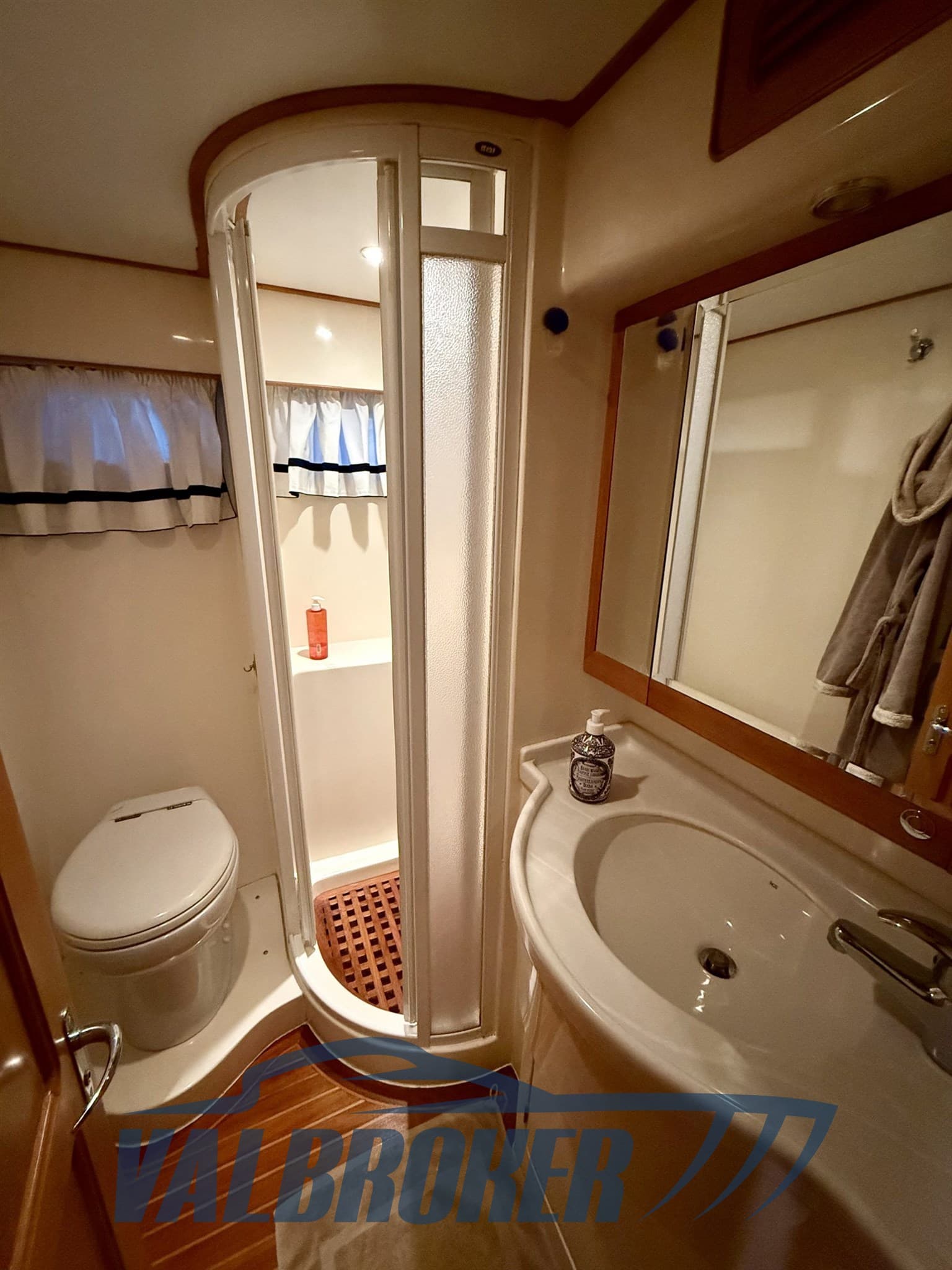 Selene Yachts 47 Ocean Trawler d'occasion - image hero 21