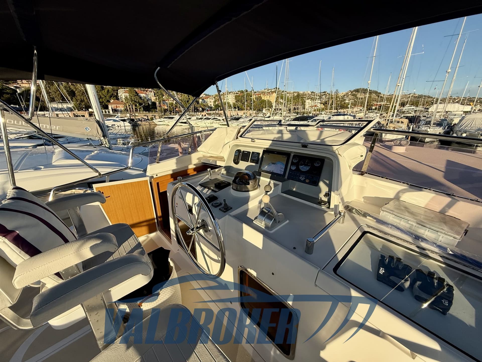 Selene Yachts 47 Ocean Trawler d'occasion - image hero 27
