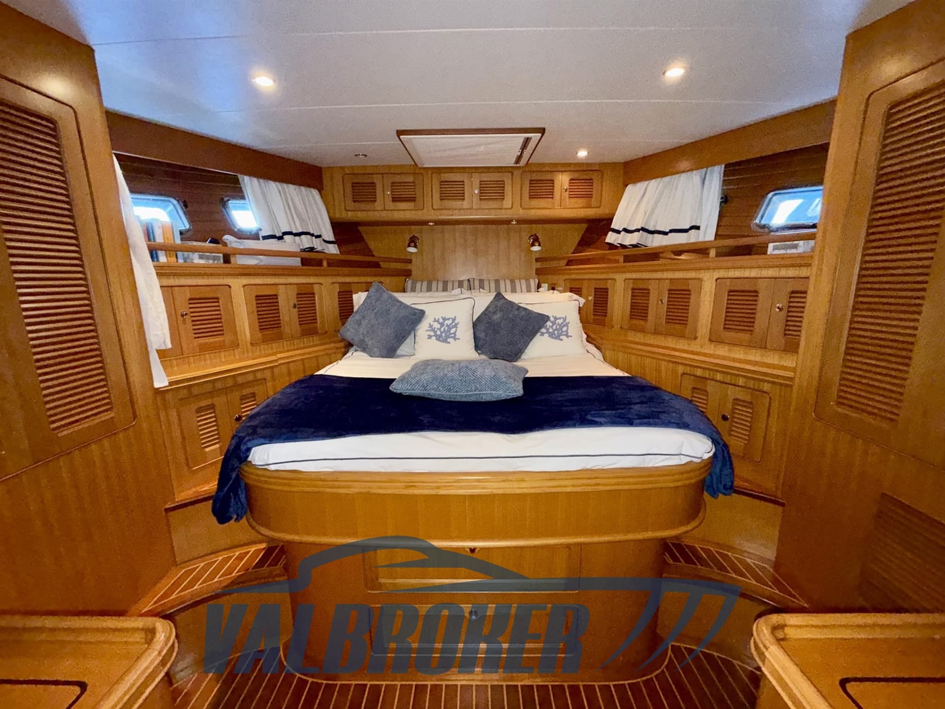 Selene Yachts 47 Ocean Trawler d'occasion - image hero 18