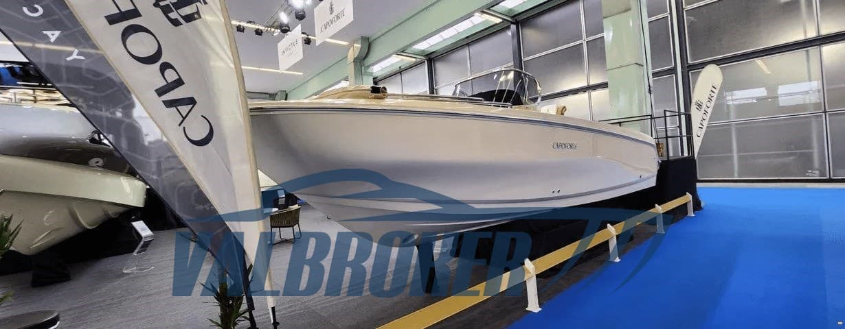 Capoforte Fx240 - Interior View Capoforte Fx240 - Interior View