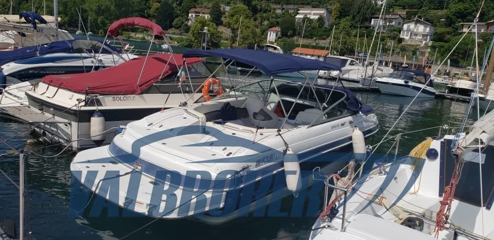Four Winns 245 Sundowner usato - dettaglio 2