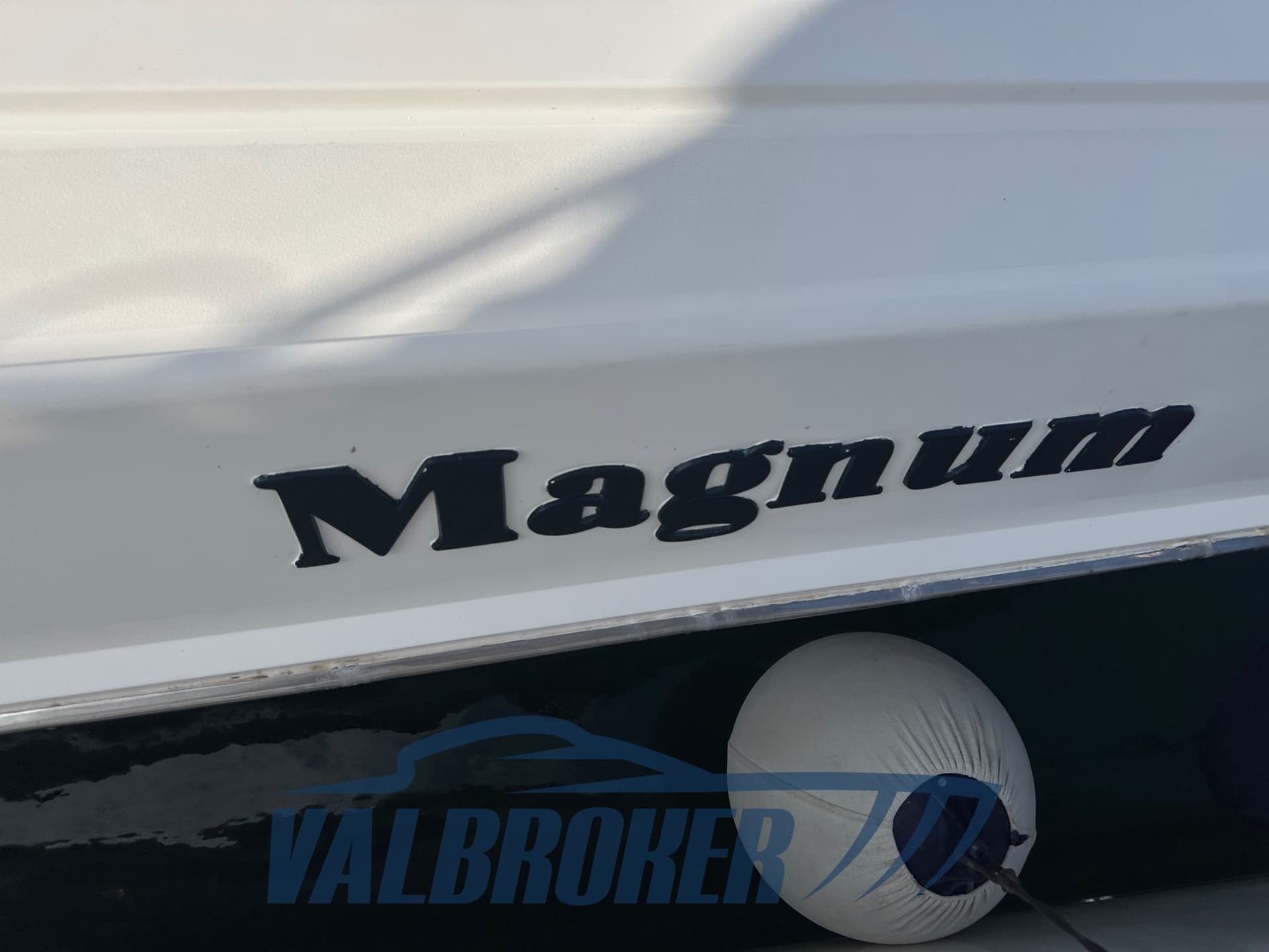 Magnum Marine Magnum 53' Sport usato - foto hero 26