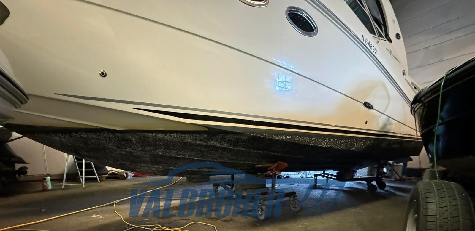 Sea Ray 325 Sundancer usato - dettaglio 1