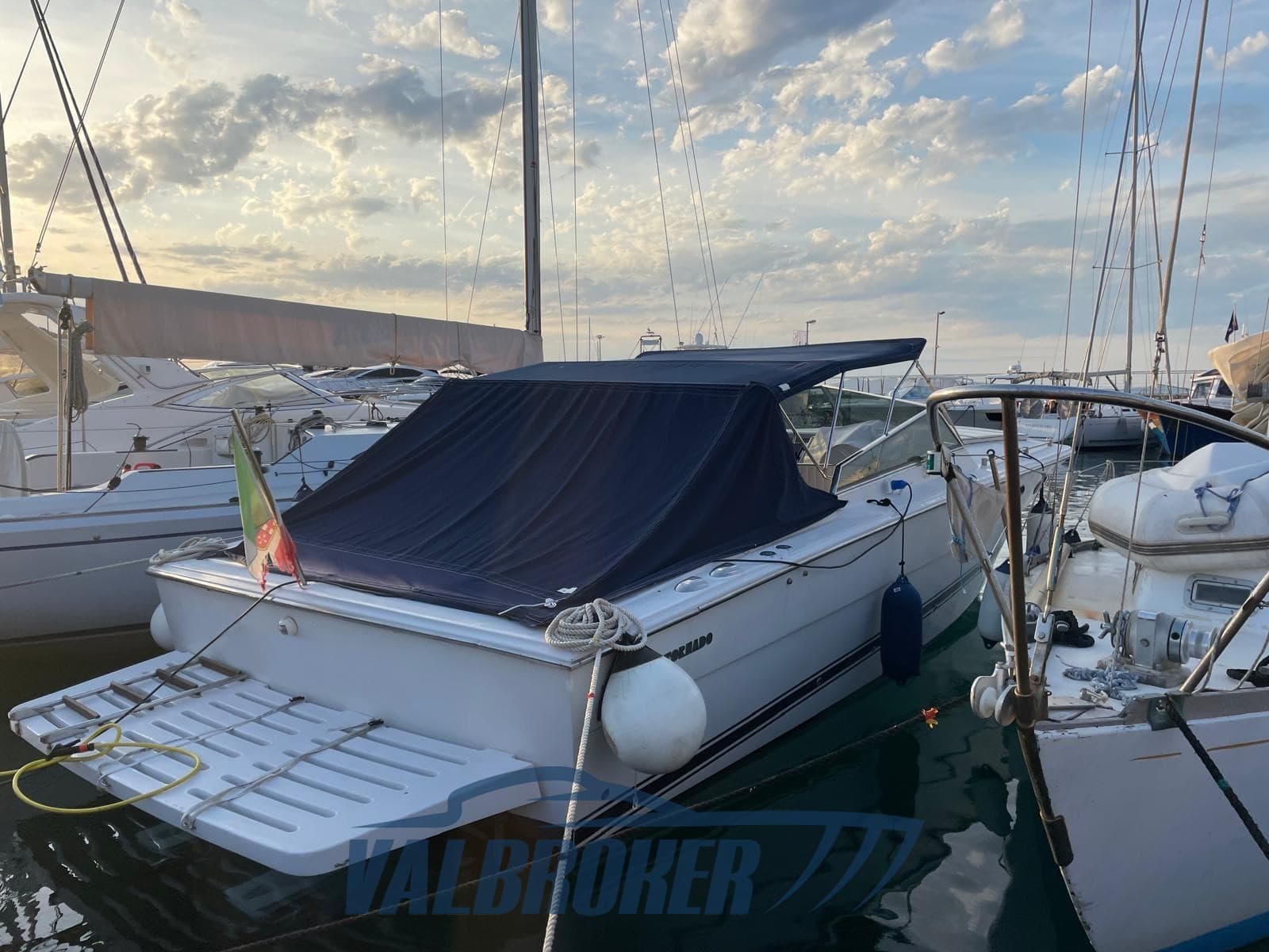 Tornado 38 usato - foto hero 6