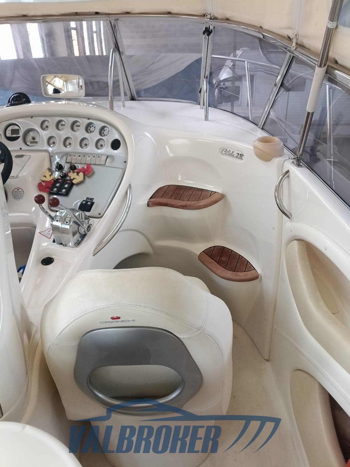 Cranchi Csl 28 - Interior View Cranchi Csl 28 - Interior View