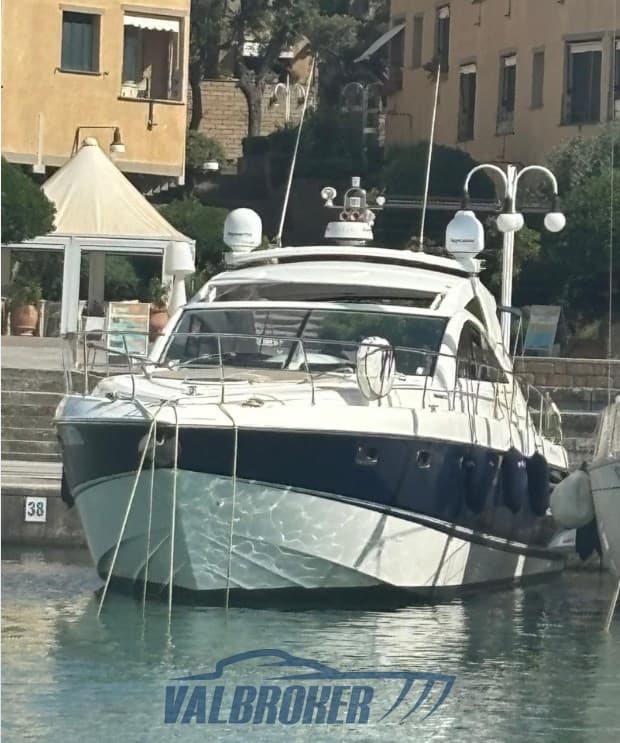 Fairline Targa 52 - Deck View Fairline Targa 52 - Deck View