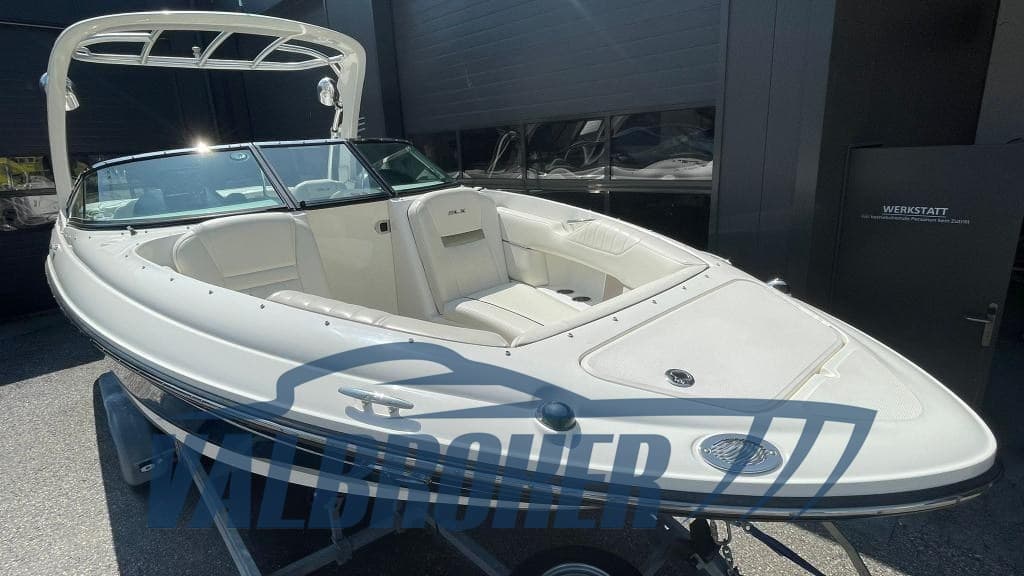 Sea Ray 250 Slx gebraucht - Detail 3