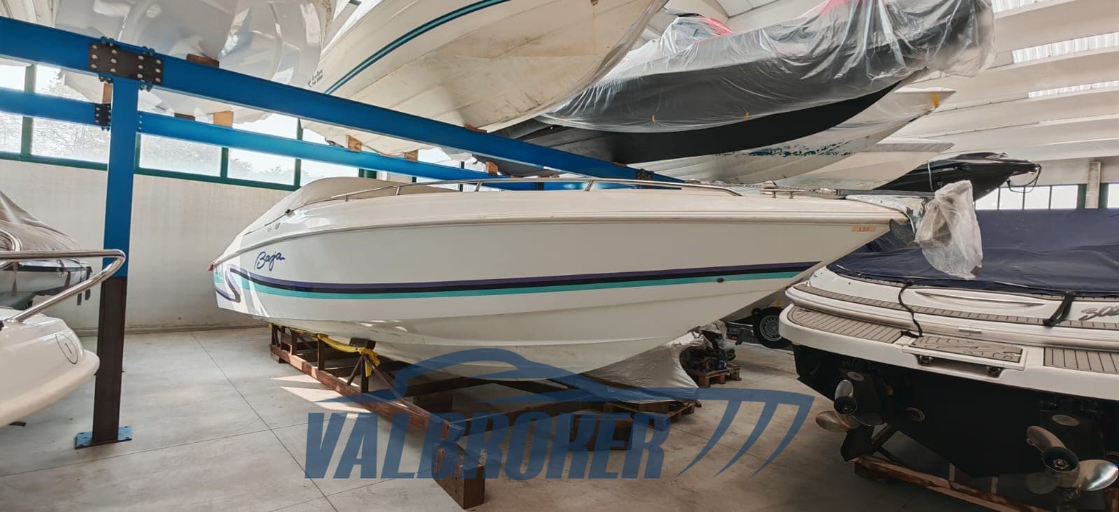 Baja Marine 270 - Main View Baja Marine 270 - Main View