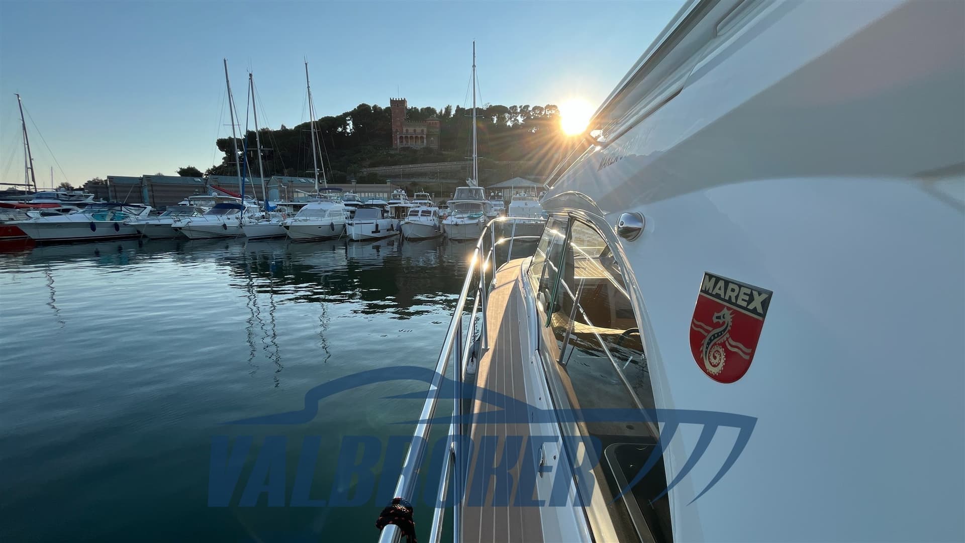 Marex 360 Cabriolet Cruiser - Detail View 1 Marex 360 Cabriolet Cruiser - Detail View 1