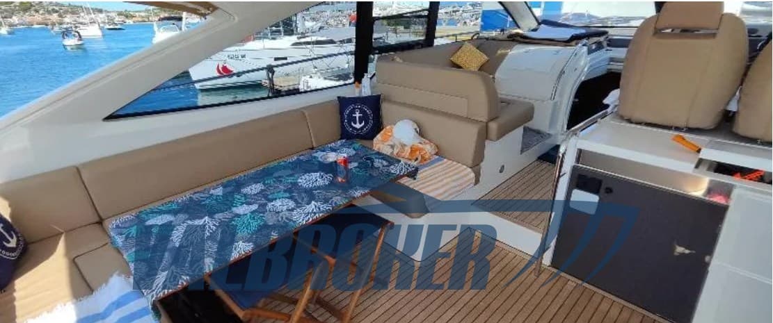 Fairline Targa 48 GT usato - foto hero 31