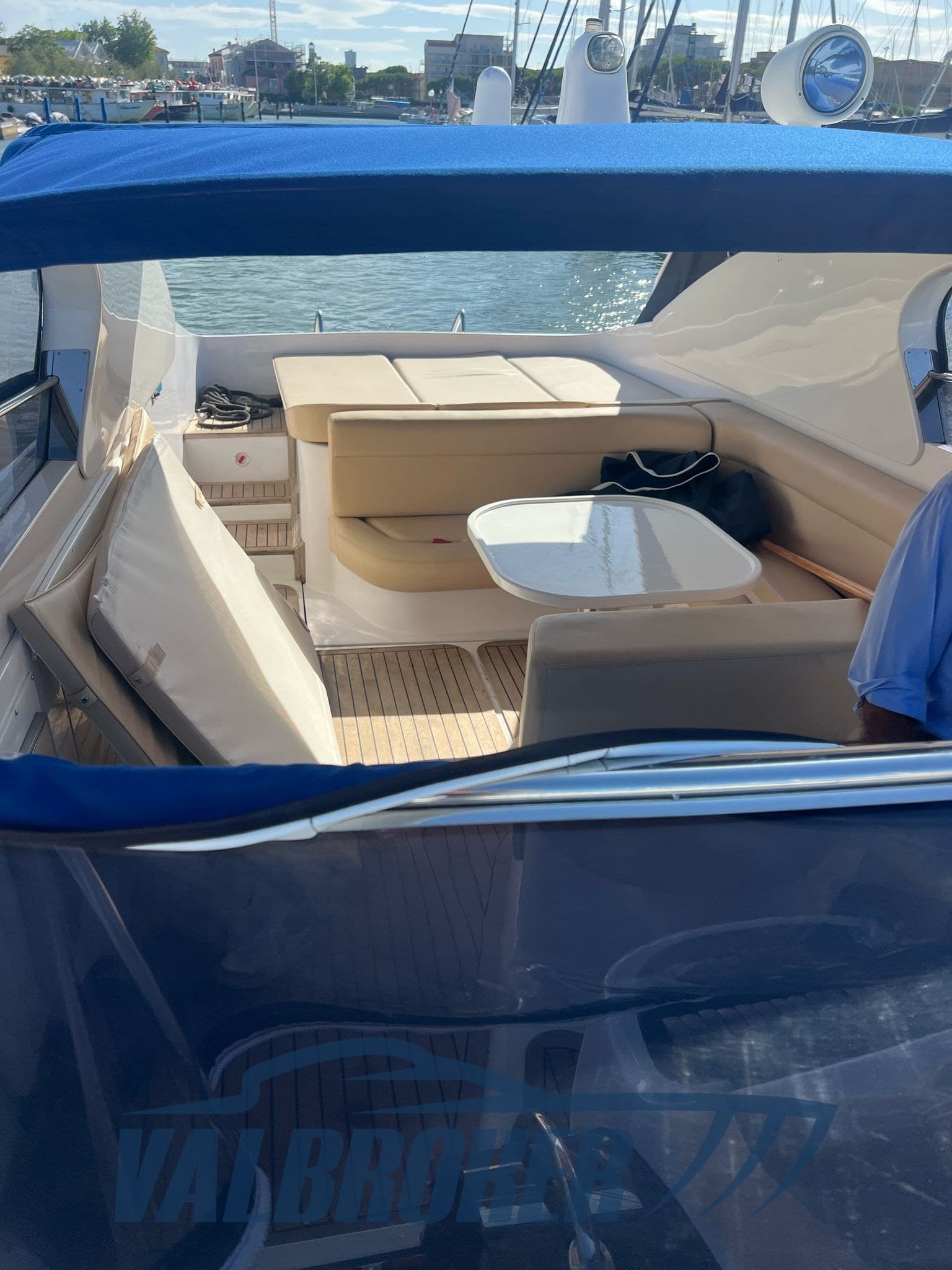 Abbate Tullio Mito 52 - Deck View Abbate Tullio Mito 52 - Deck View