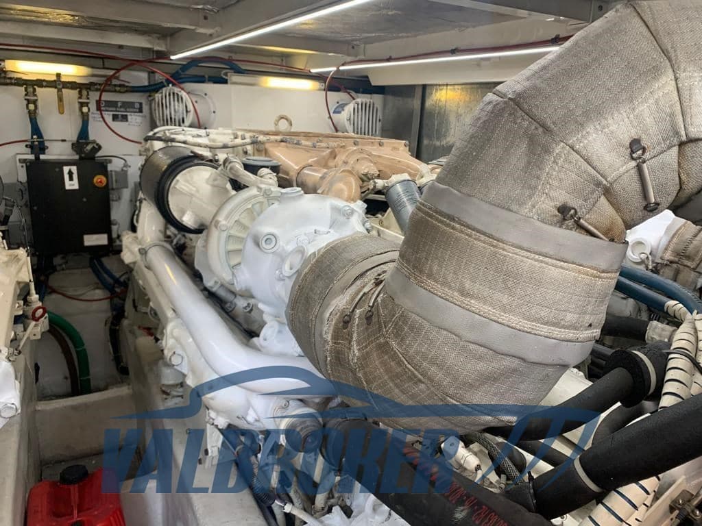 Fairline SQUADRON 62 usato - foto hero 19