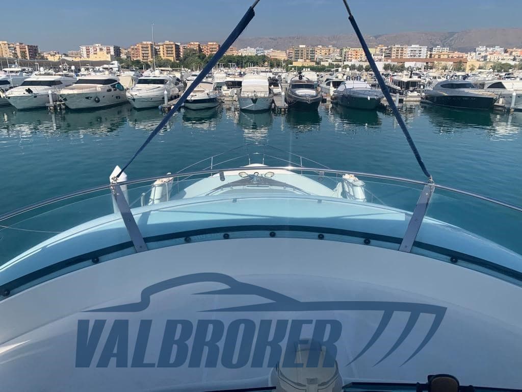 Fairline SQUADRON 62 usato - foto hero 44