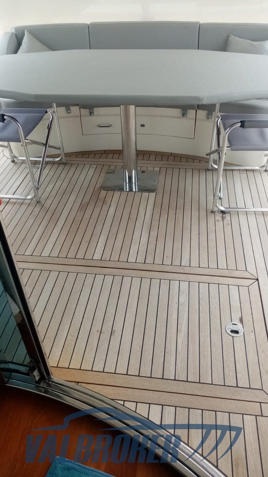 Fairline SQUADRON 62 usato - foto hero 42